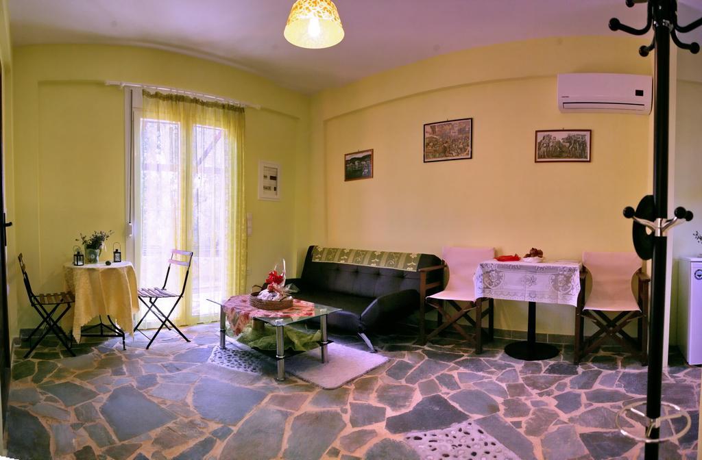 Tarti Evaland Traditional Houses חדר תמונה